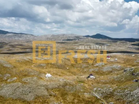 Prodaja, plac, 185000m², Šavnik, Crna Gora