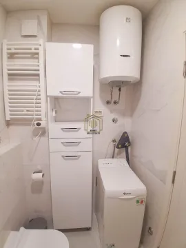 Prodaja, jednosoban stan, 40m², Central Point, Podgorica - image 9