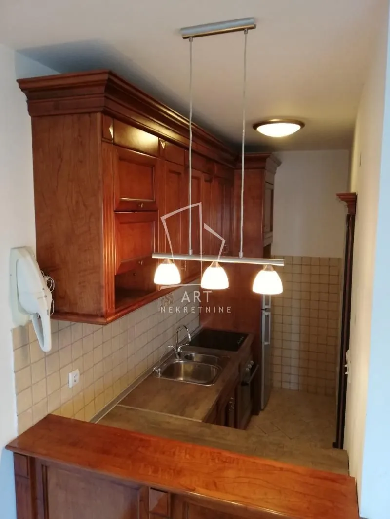 Sale, four bedroom apartment, 117m², Dedinje Sve Podlokacije, Beograd