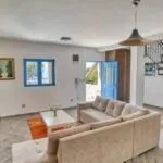 Izdavanje, kuća, 92m², Bečići, Budva - image 10