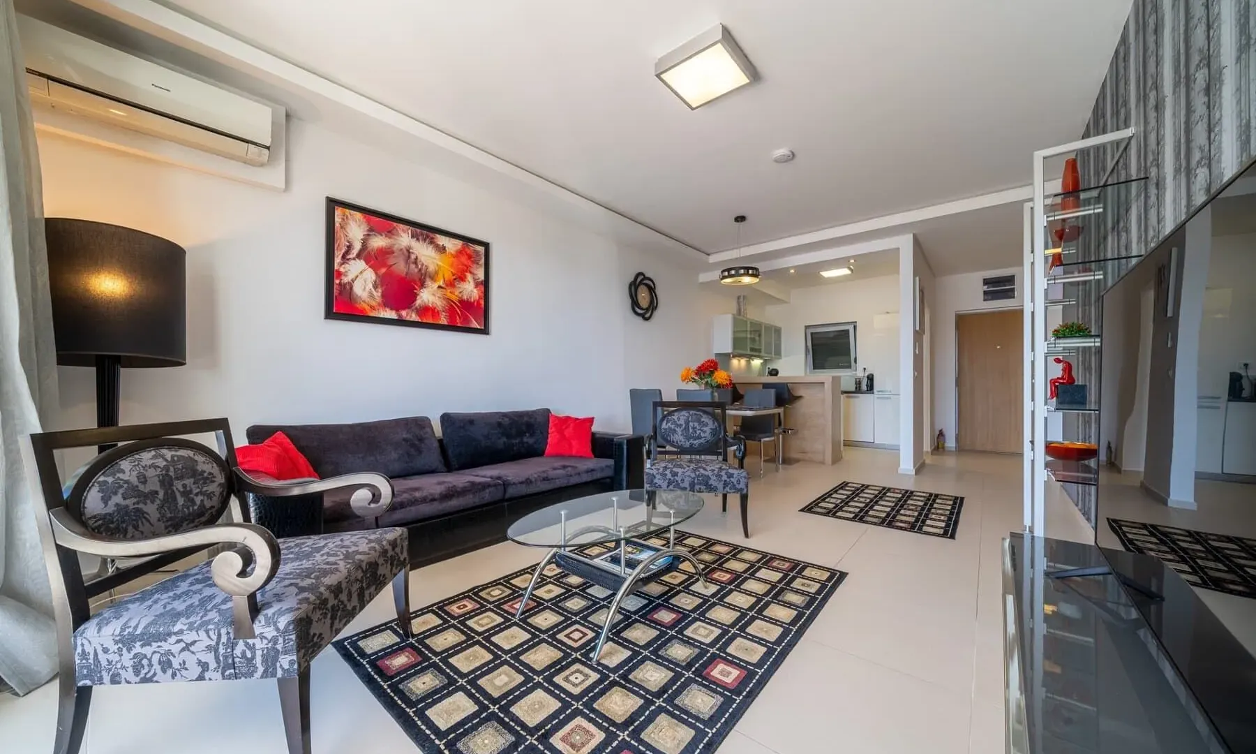 Prodaja, jednosoban stan, 75m², Pržno, Budva