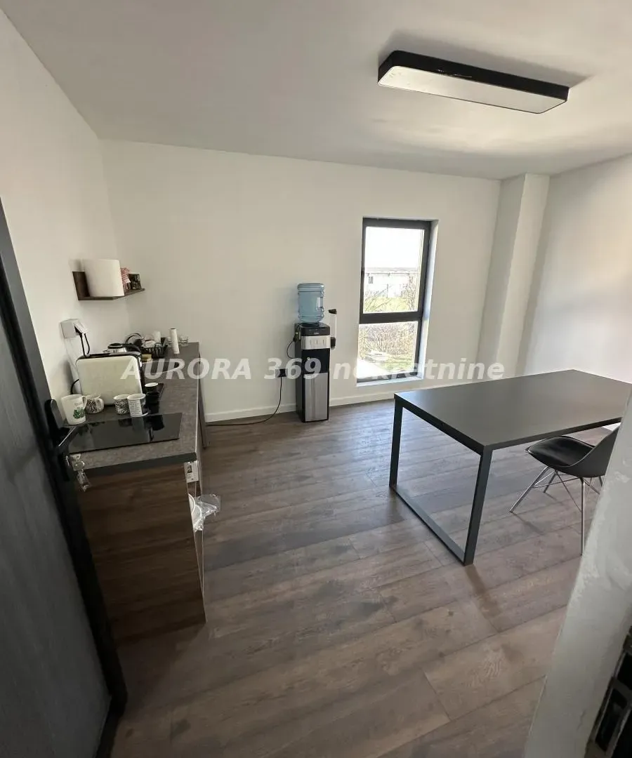 Sale, office space, 600m², Klisa, Novi Sad Sve Podlokacije