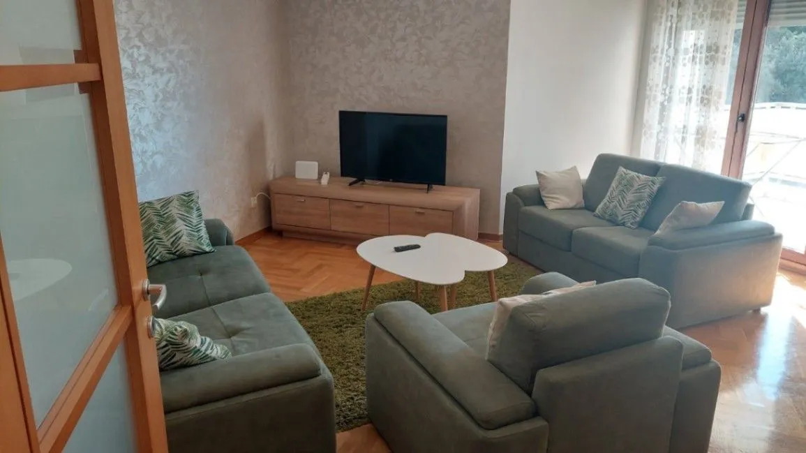 Sale, one bedroom apartment, 61m², Centar, Bar