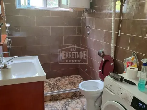 Prodaja, kuća, 200m², Makova Sedmica, Subotica - image 7