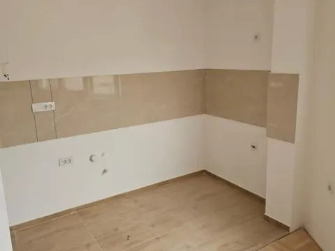 Sale, two bedroom apartment, 54m², Medijana, Niš - image 8