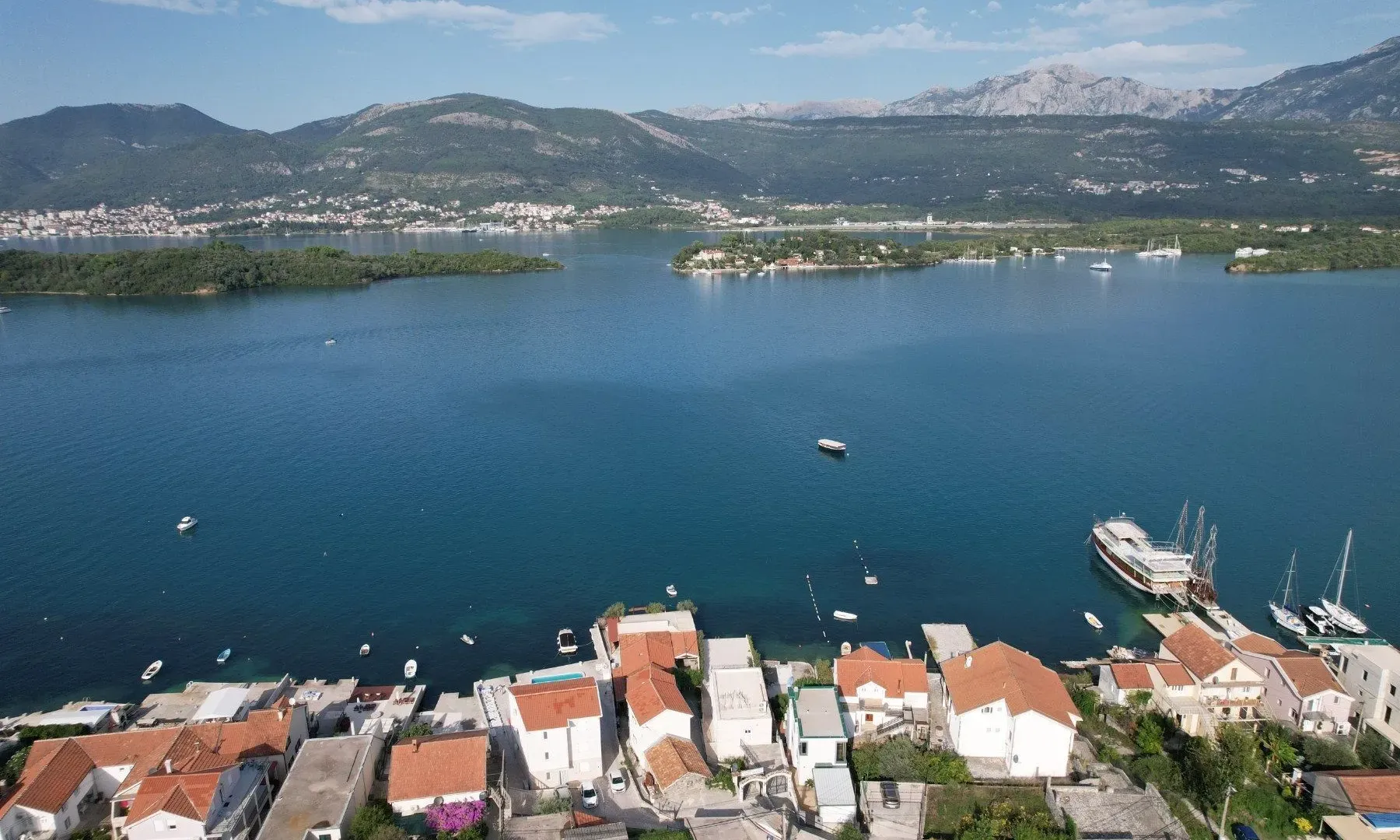 Sale, land lot, 1612m², Đuraševići, Tivat