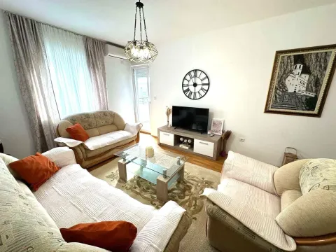 Rent, one bedroom apartment, 66m², Stari Aerodrom, Podgorica - image 3