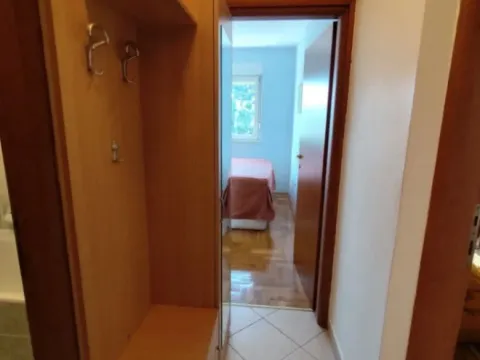 Izdavanje, jednosoban stan, 33m², Preko Morače, Podgorica - image 4