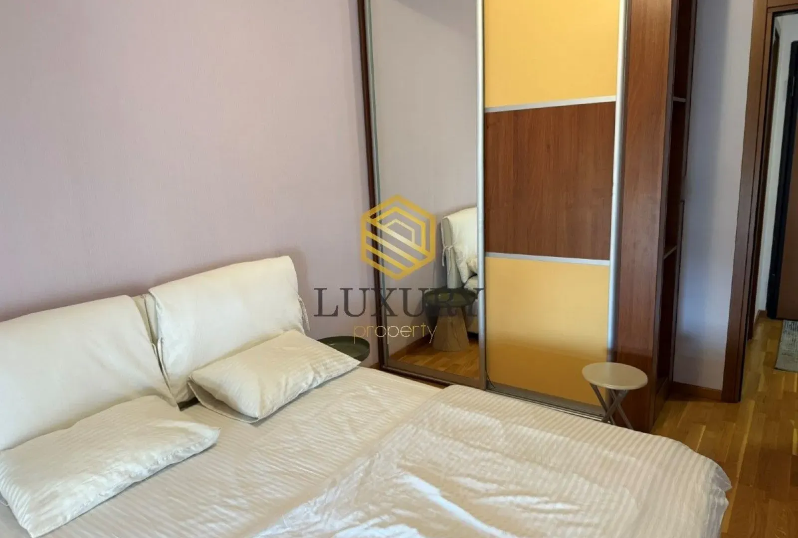Rent, one bedroom apartment, 50m², City Kvart, Podgorica