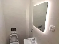 Izdavanje, dvosoban stan, 76m², New City, Podgorica - image 10