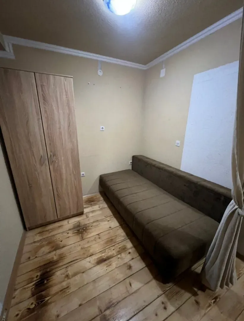 Izdavanje, garsonjera, 30m², Šušanj, Bar