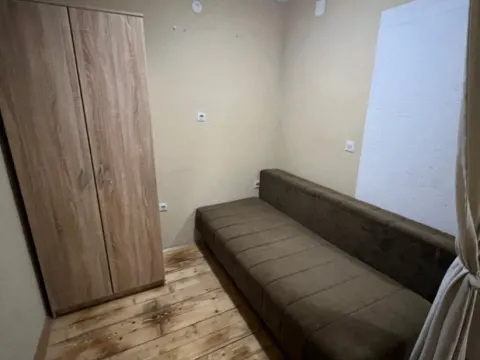 Izdavanje, garsonjera, 30m², Šušanj, Bar - image 4