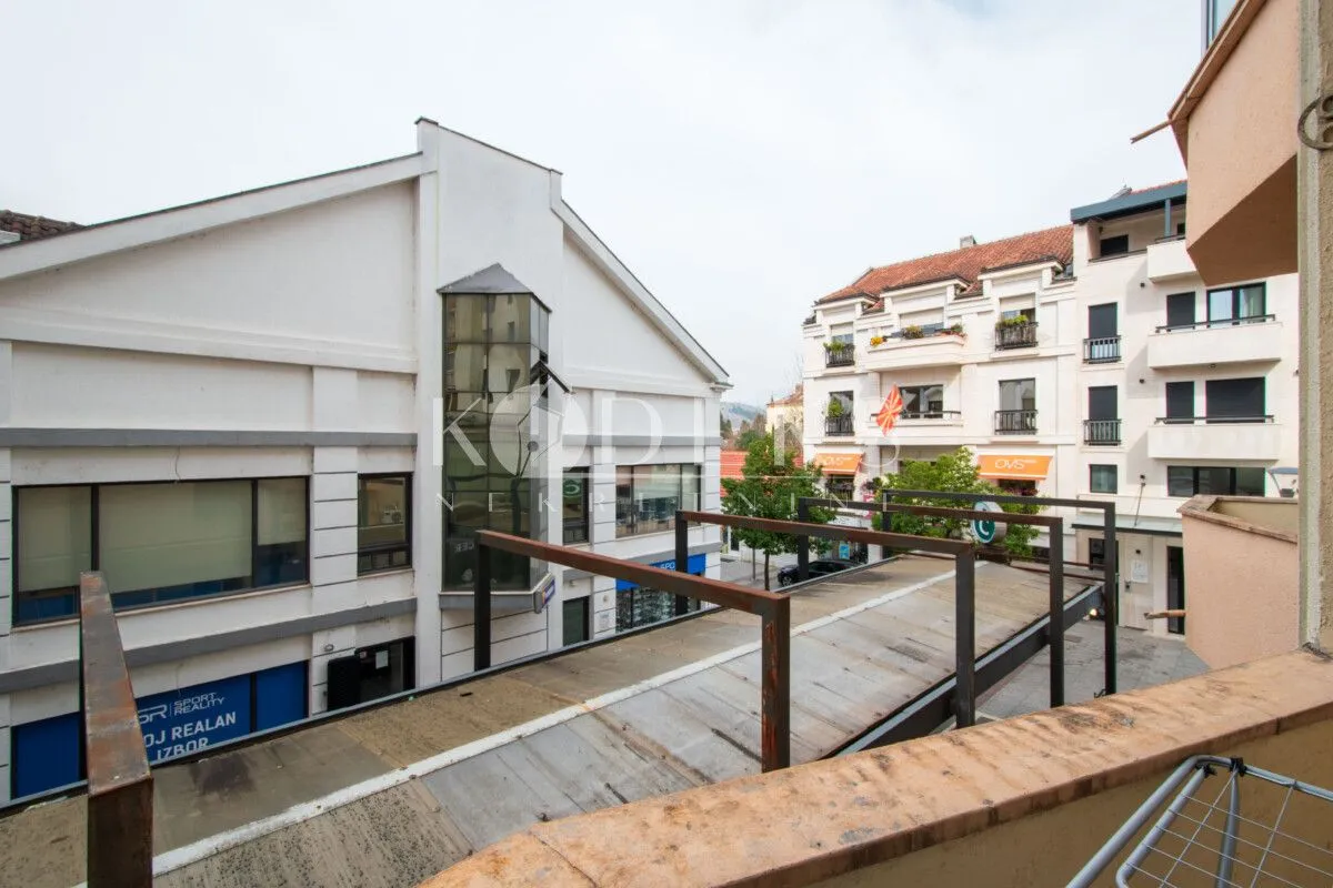 Rent, one bedroom apartment, 61m², Centar, Podgorica