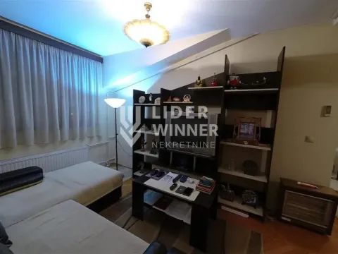 Prodaja, trosoban stan, 61m², Stari Košutnjak, Rakovica - image 11