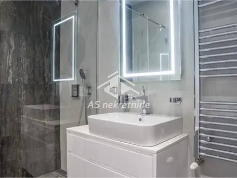Rent, apartment, 188m², Kalenić Pijaca, Vračar Sve Podlokacije - image 32