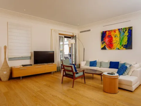 Prodaja, četvorosoban stan, 240m², Porto Montenegro, Tivat - image 6