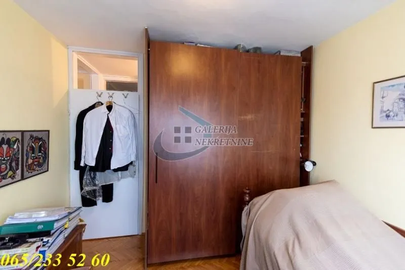 Sale, three bedroom apartment, 88m², Lipov Lad, Zvezdara Sve Podlokacije