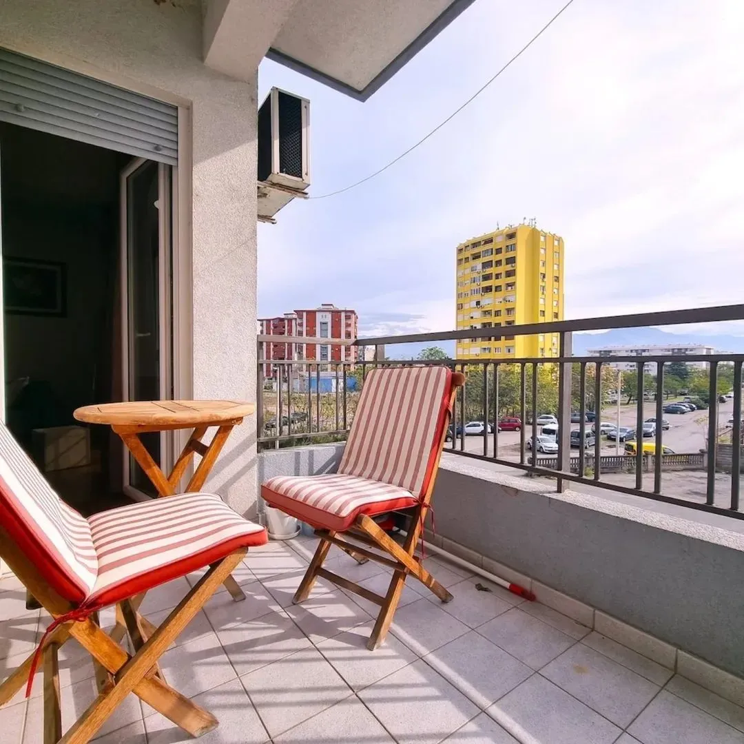 Rent, three bedroom apartment, 84m², Pobrežje, Podgorica