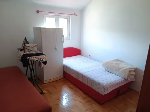 Rent, two bedroom apartment, 80m², Masline, Podgorica - image 11