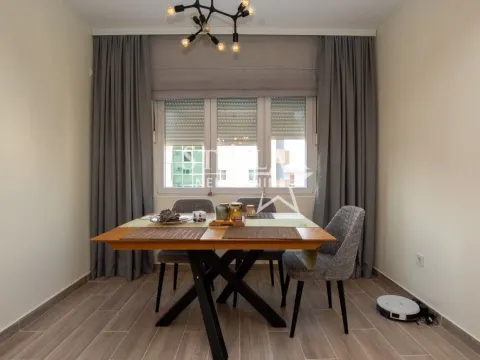 Prodaja, trosoban stan, 87m², Tuški Put, Podgorica - image 17