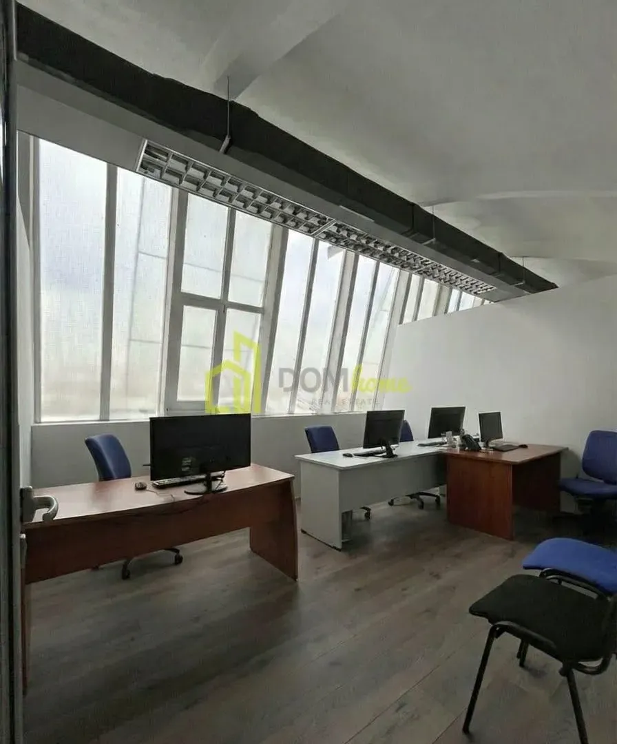 Rent, office space, 1842m², Zabjelo, Podgorica