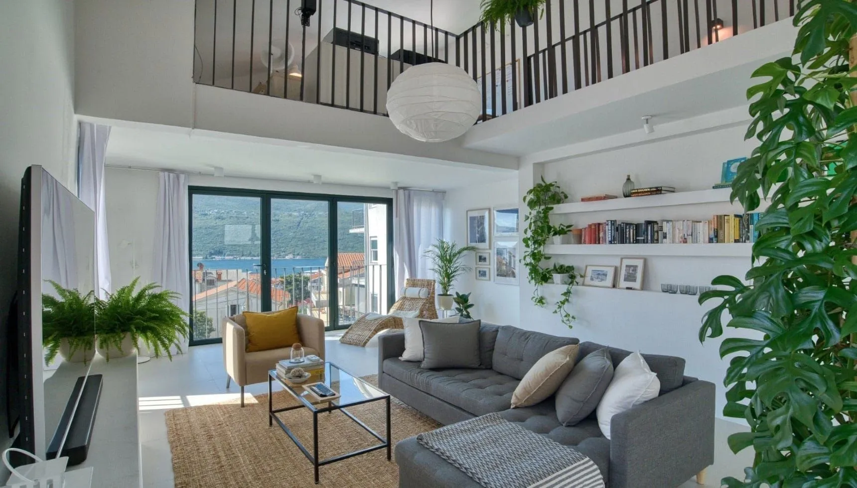Prodaja, dvosoban stan, 80m², Đenovići, Herceg Novi