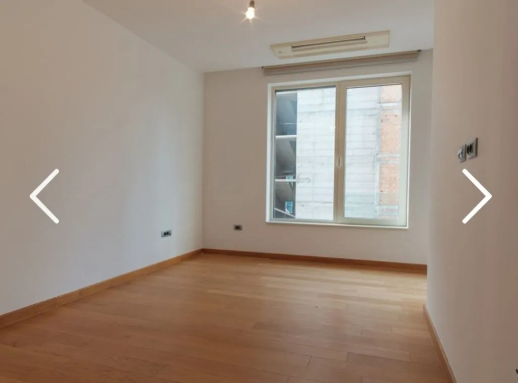 Prodaja, trosoban stan, 114m², Centar, Podgorica