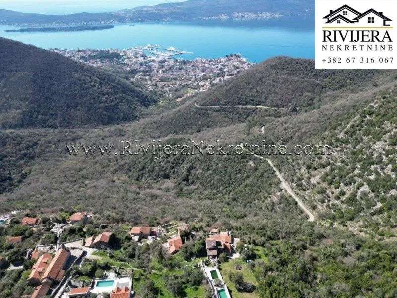 Prodaja, plac, 360m², Gornja Lastva, Tivat