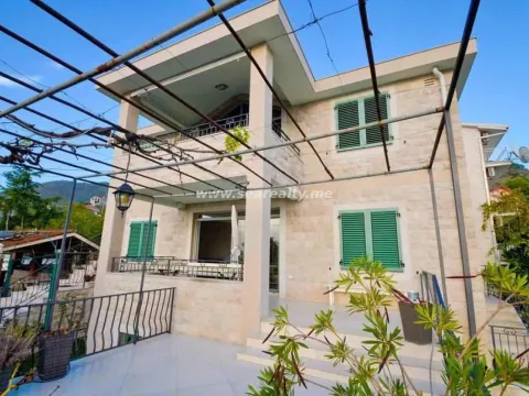Prodaja, kuća, 105m², Tivat, Crna Gora - image 35