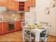 Sale, one bedroom apartment, 65m², Risan, Kotor - image 2