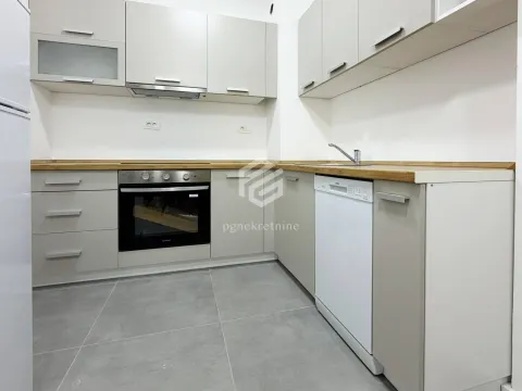 Rent, one bedroom apartment, 58m², Momišići, Podgorica - image 5