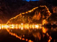 Prodaja, trosoban stan, 106m², Muo, Kotor - image 1