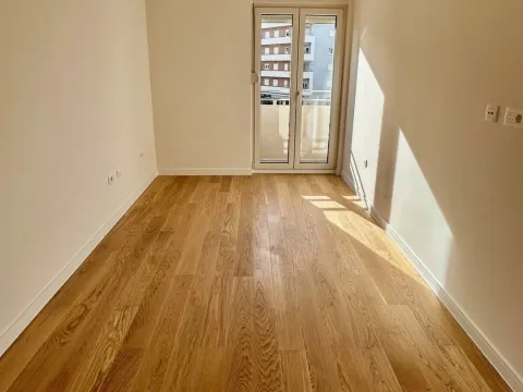 Rent, apartment, 43m², Central Point, Podgorica - image 5