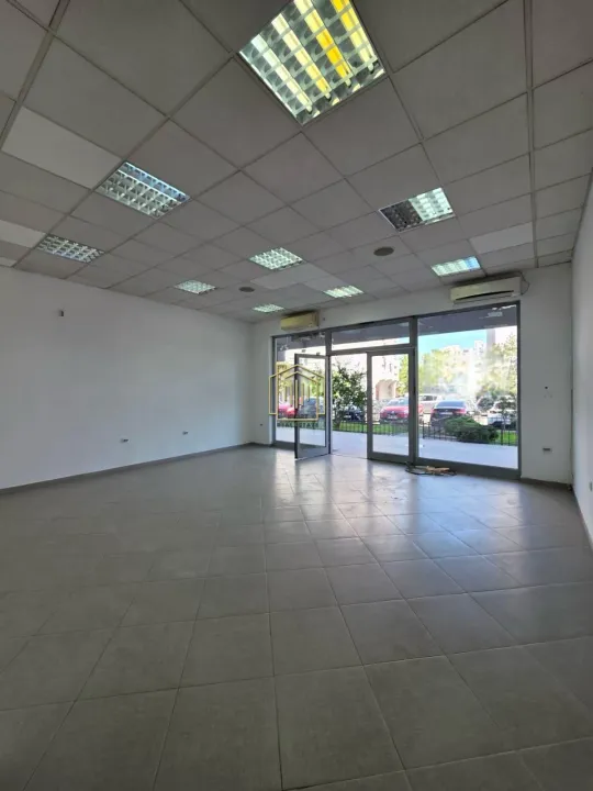 Rent, office space, 67m², Zabjelo, Podgorica