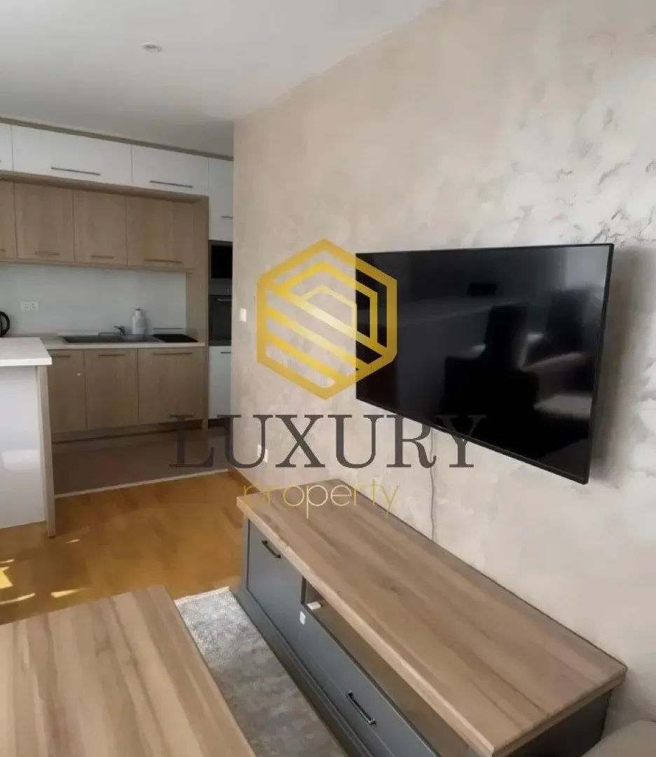 Prodaja, jednosoban stan, 49m², Stari Aerodrom, Podgorica