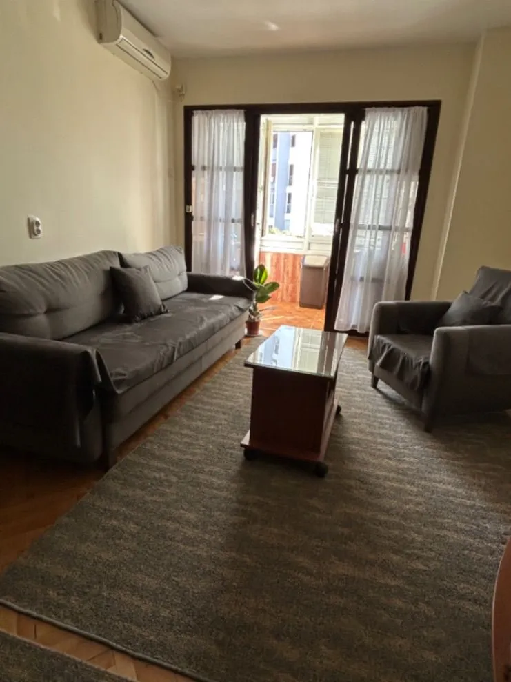 Izdavanje, dvosoban stan, 55m², Preko Morače, Podgorica