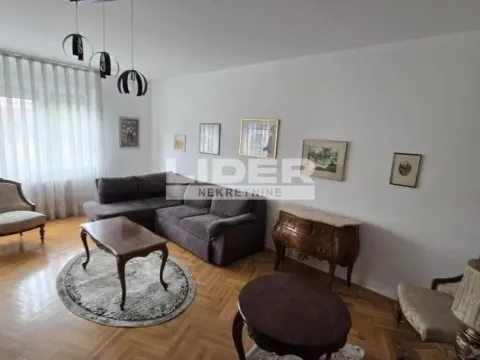 Rent, three bedroom apartment, 85m², Vračar Hram, Vračar Sve Podlokacije