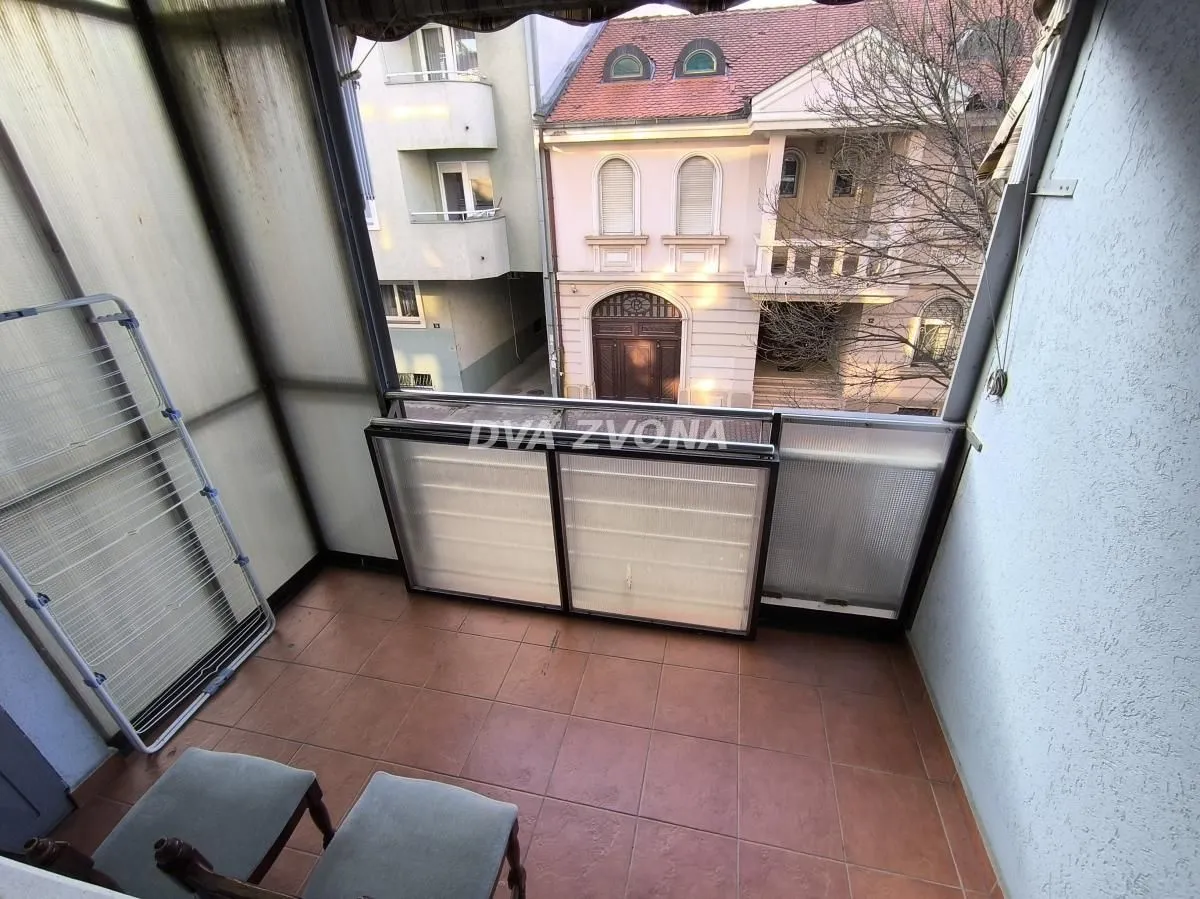 Izdavanje, dvosoban stan, 54m², Sajmište, Novi Sad