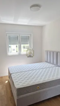 Rent, one bedroom apartment, 40m², Pobrežje, Podgorica - image 7