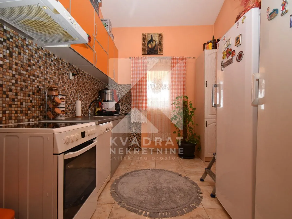 Prodaja, kuća, 300m², Donja Gorica, Podgorica