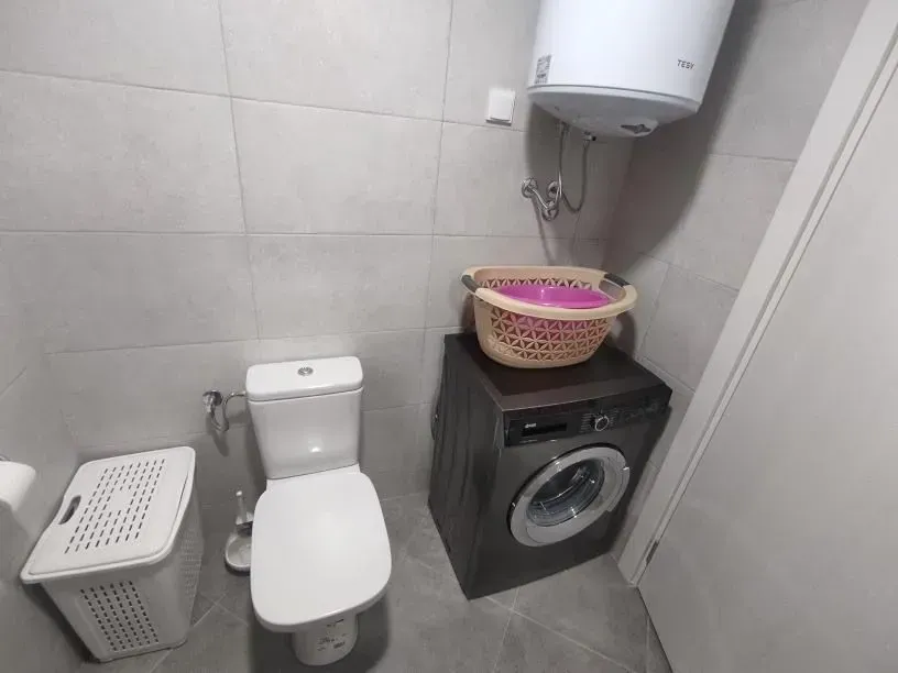 Izdavanje, jednosoban stan, 40m², Zabjelo, Podgorica