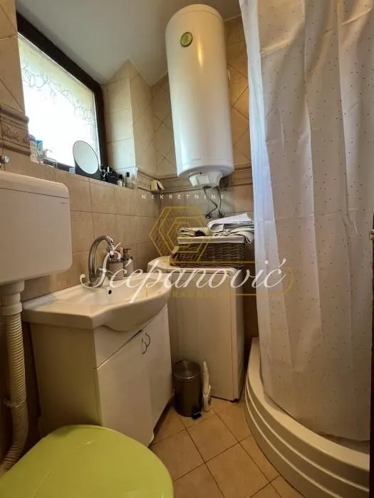 Prodaja, stan, 46m², Centar, Novi Sad