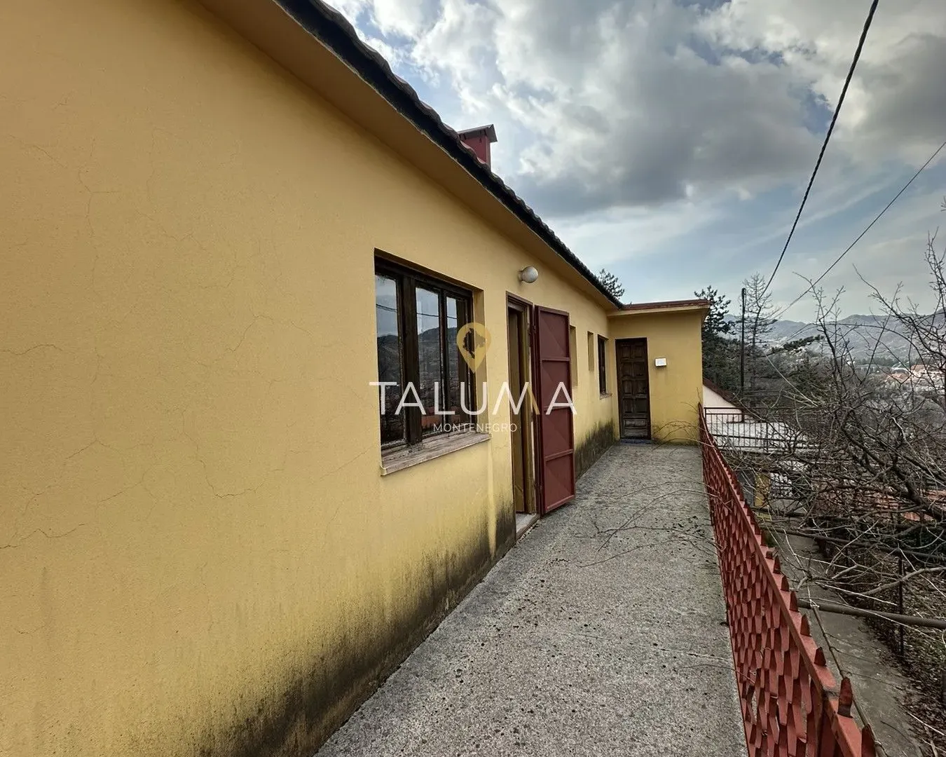 Prodaja, kuća, 195m², Cetinje, Crna Gora
