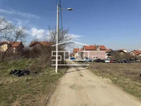 Izdavanje, plac, Čukarica, Beograd - image 4