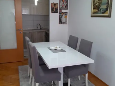 Rent, one bedroom apartment, 46m², Rozino, Budva - image 8