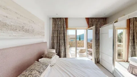 Prodaja, trosoban stan, 112m², Tivat, Crna Gora - image 10