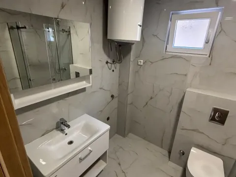 Prodaja, jednosoban stan, 58m², Budva, Crna Gora - image 9