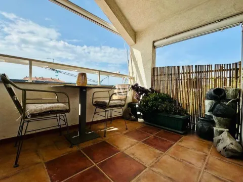 Rent, two bedroom apartment, 82m², Centar, Tivat - image 4