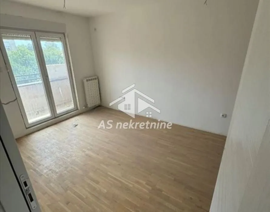 Sale, two bedroom apartment, 36m², Zemun Cara Dušana, Zemun Sve Podlokacije