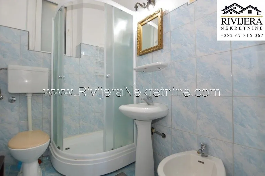 Prodaja, dvosoban stan, 73m², Centar, Herceg Novi